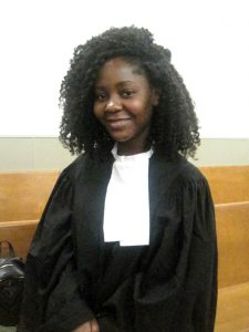 Louise-Nandoh-de-Mgr-de-Charbonnel-nommée-meilleure-avocate-par-la-juge-Julie-Thorburn